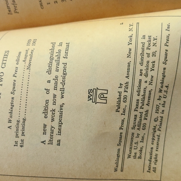 Vintage 1963 A Tale of Two Cities Charles Dickens Paperback 41st printing - Picture 4 of 4